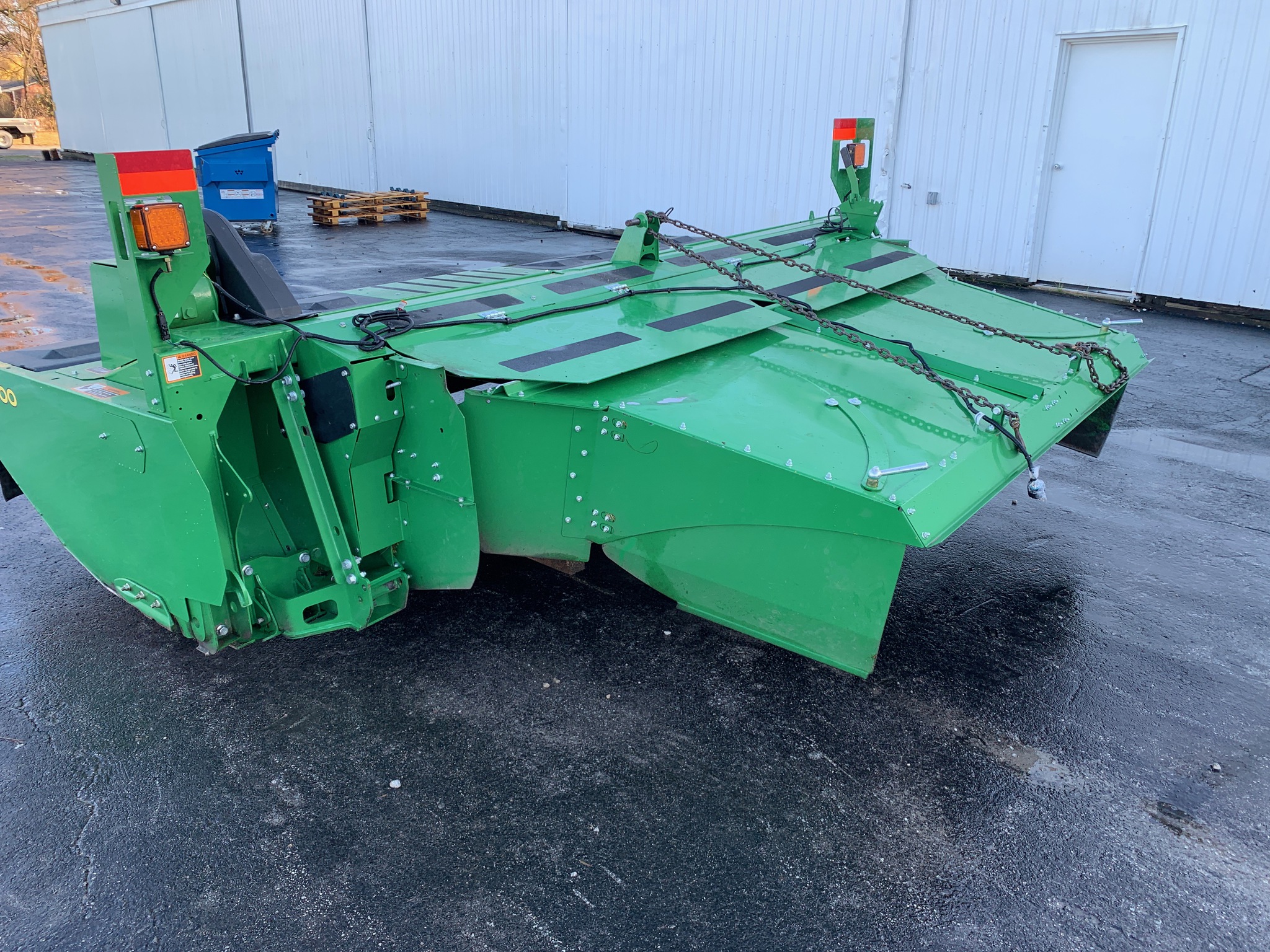  2024 John Deere R400 at Heritage Tractor in Lamar, MO