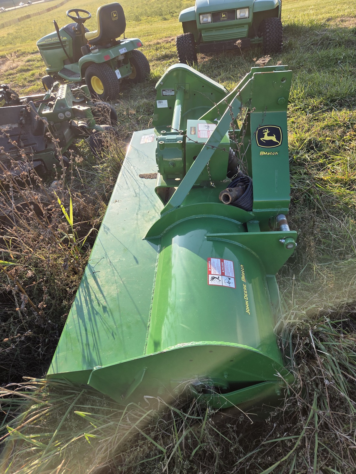 2020 John Deere 370 Image 4