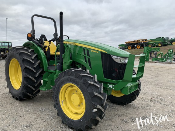 Photo of 2025 John Deere 5095M