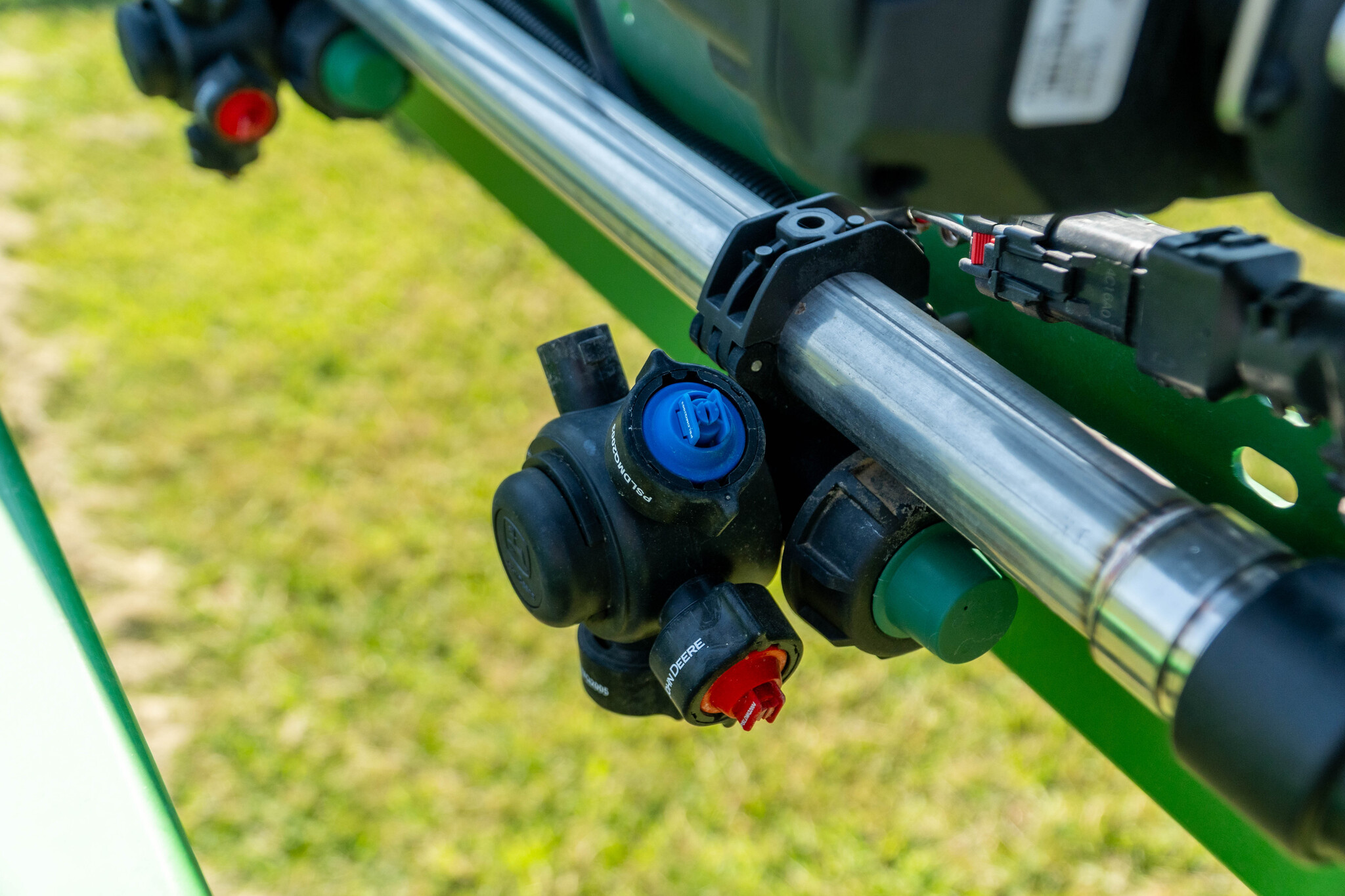 Used 2025 John Deere 412R Self Propelled Sprayers at Koenig Equipment in Anna, OH - PhotoXL35