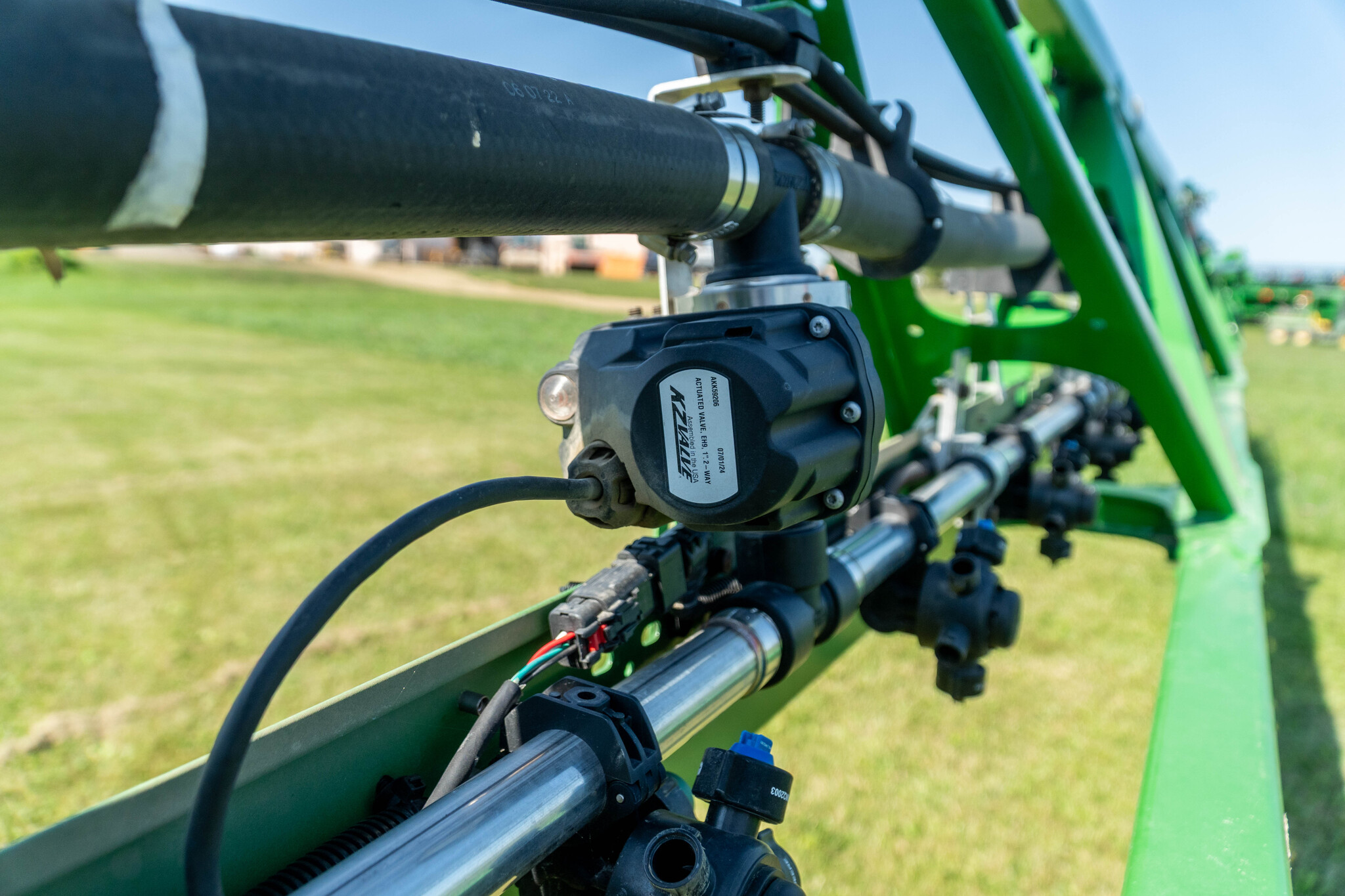 Used 2025 John Deere 412R Self Propelled Sprayers at Koenig Equipment in Anna, OH - PhotoXL36