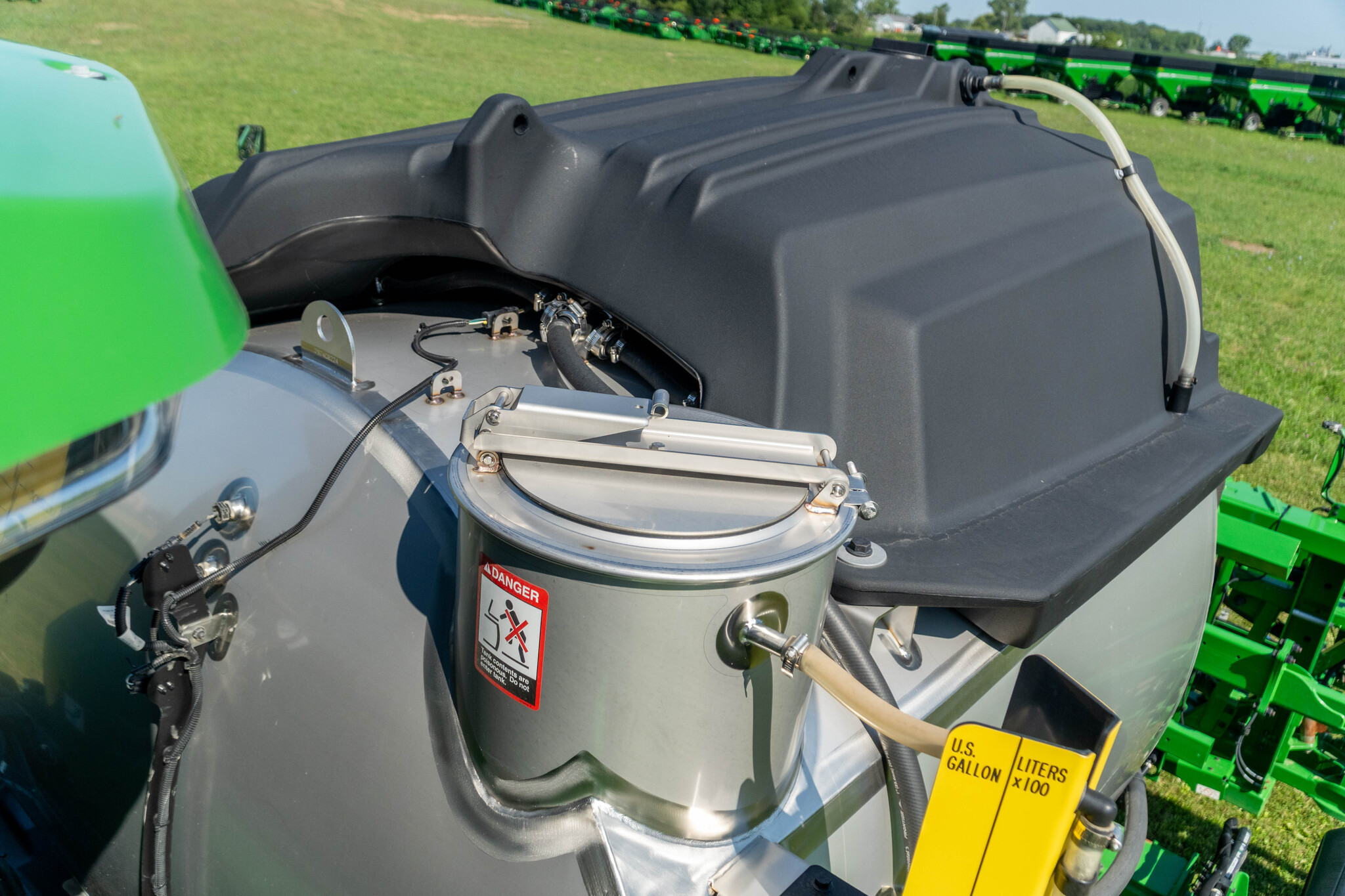 Used 2025 John Deere 412R Self Propelled Sprayers at Koenig Equipment in Anna, OH - PhotoXL40