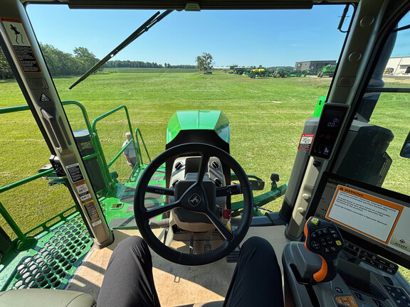 Used 2025 John Deere 412R Self Propelled Sprayers at Koenig Equipment in Anna, OH - Photo42