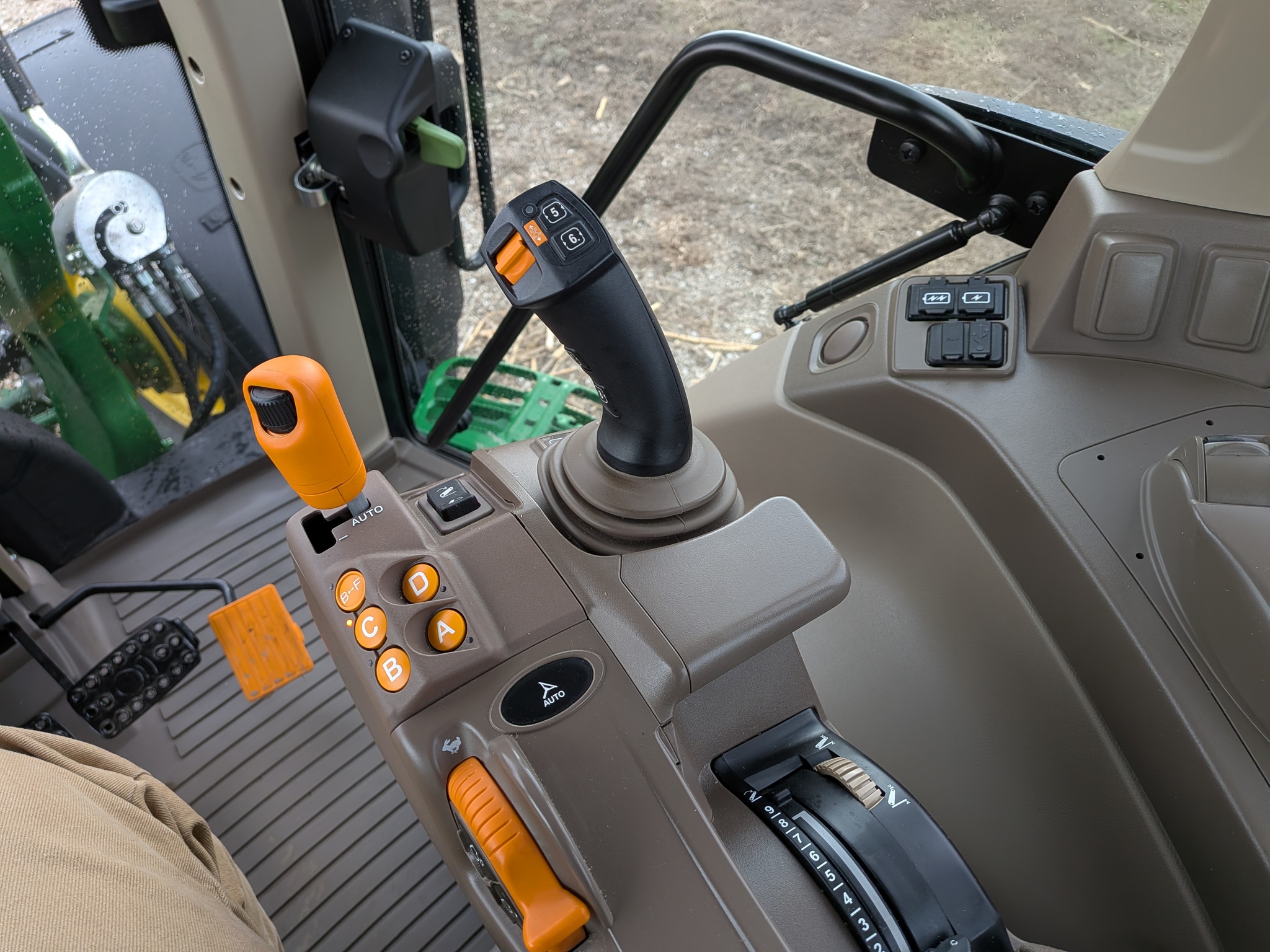  2025 John Deere 6M 130 at Heritage Tractor in Galesburg, IL