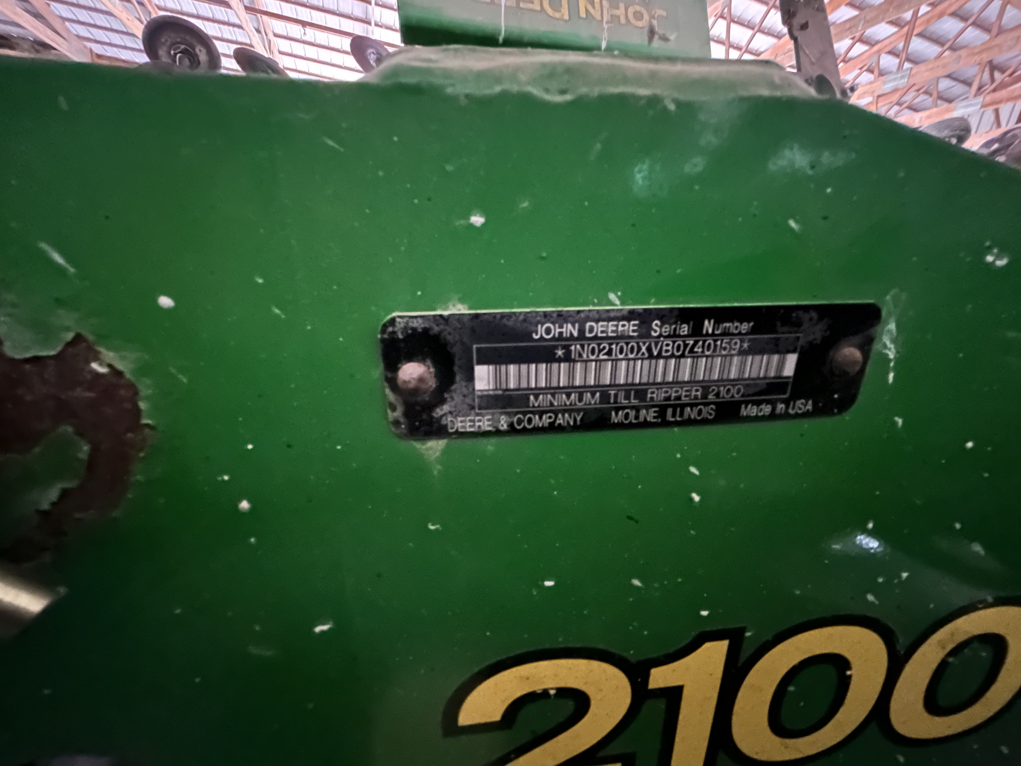 2011 John Deere 2100 Image 2