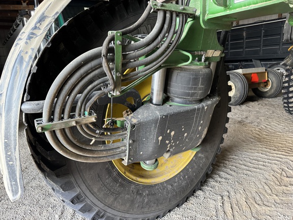 Photo of 2020 John Deere R4038