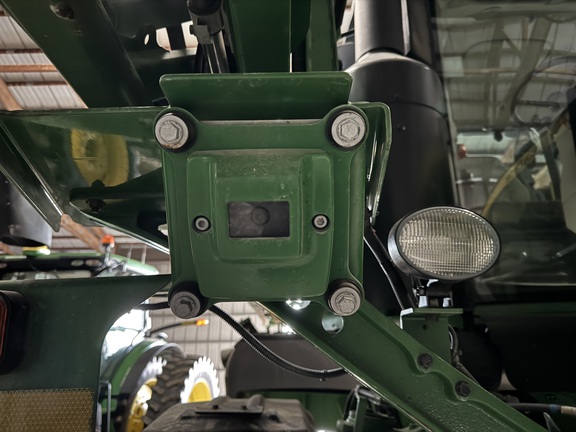 Photo of 2020 John Deere R4038
