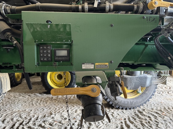 Photo of 2020 John Deere R4038