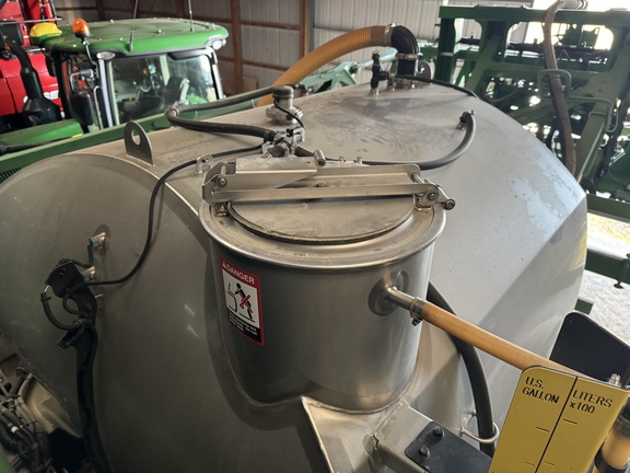 Photo of 2020 John Deere R4038