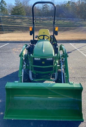 2024 John Deere 1025R Photo 4