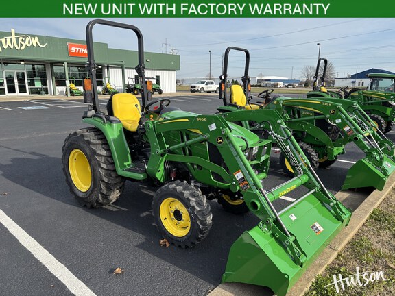 Photo of 2025 John Deere 3032E
