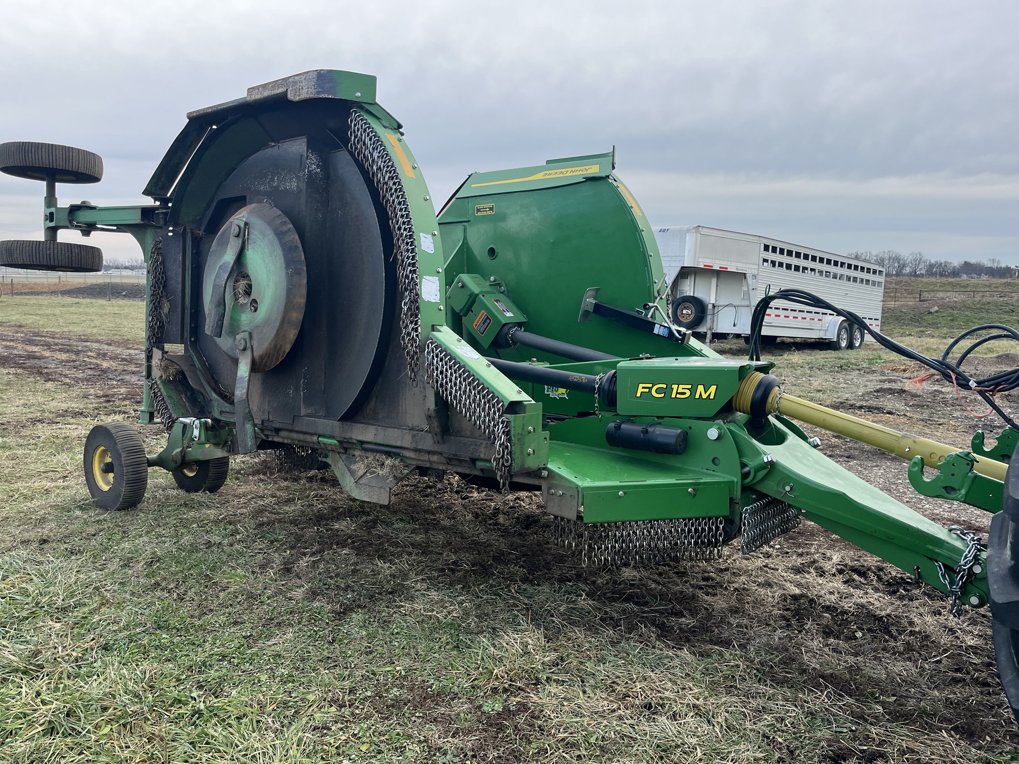 2024 John Deere FC15M Image 2