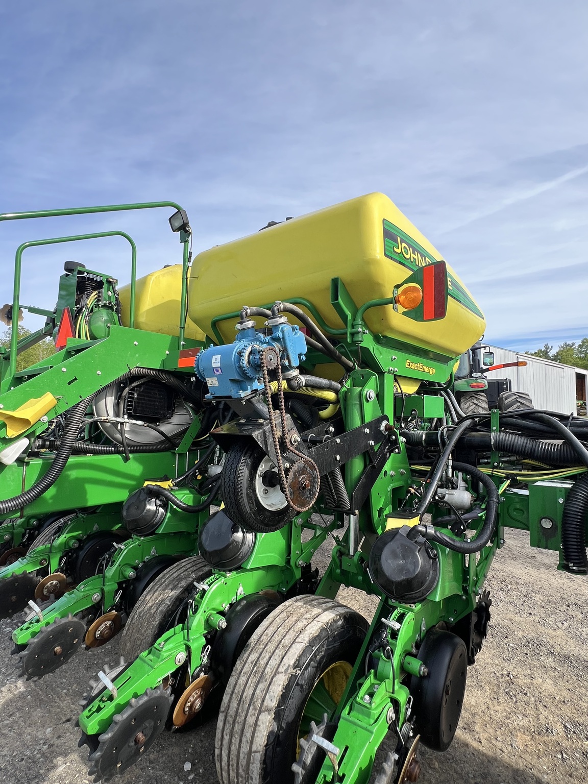 2018 John Deere 1775NT Image 9