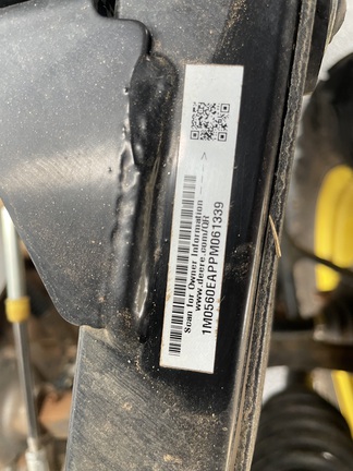 2023 John Deere XUV560E Photo 5