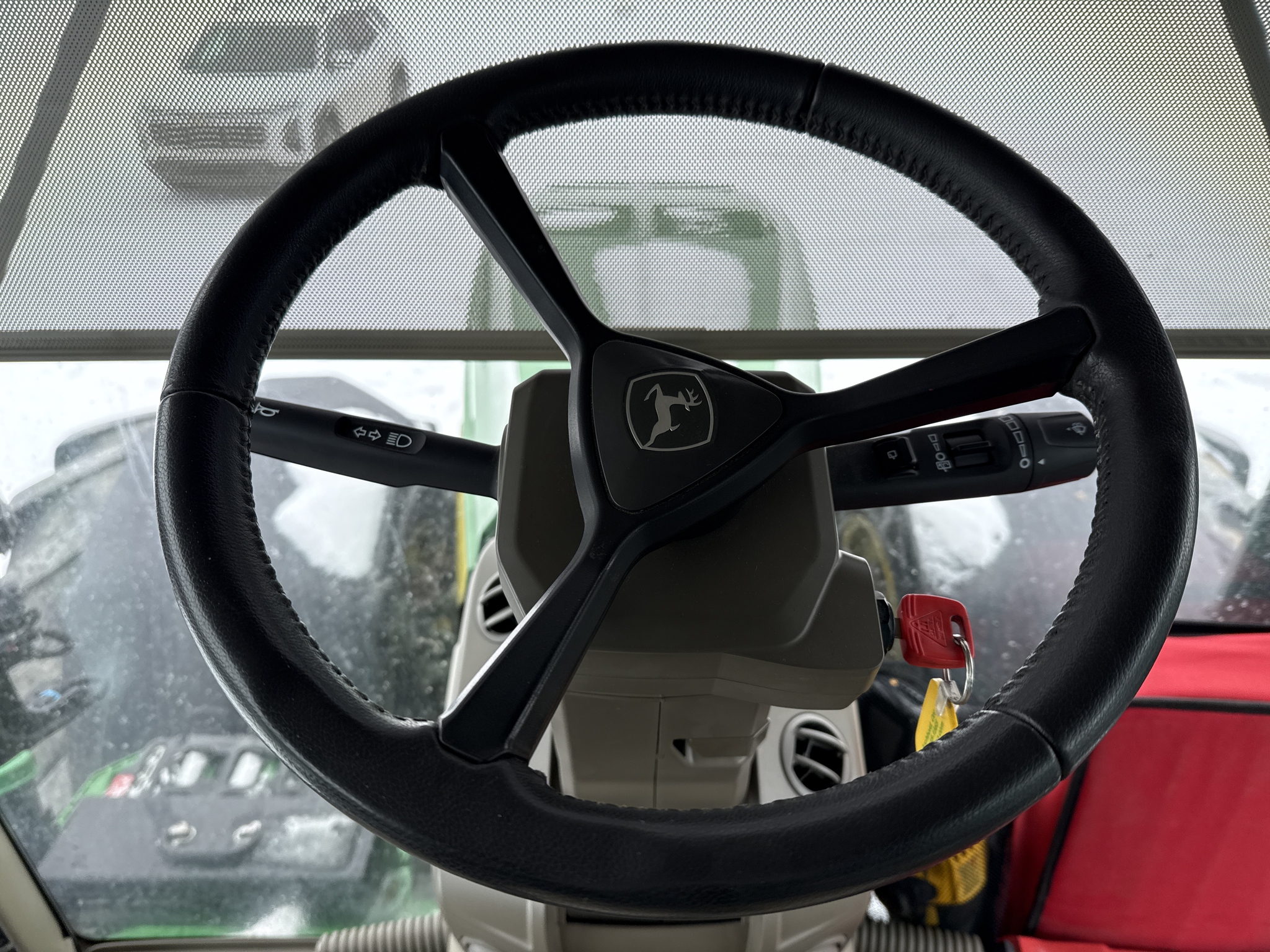 2023 John Deere 8R 410 Image 33