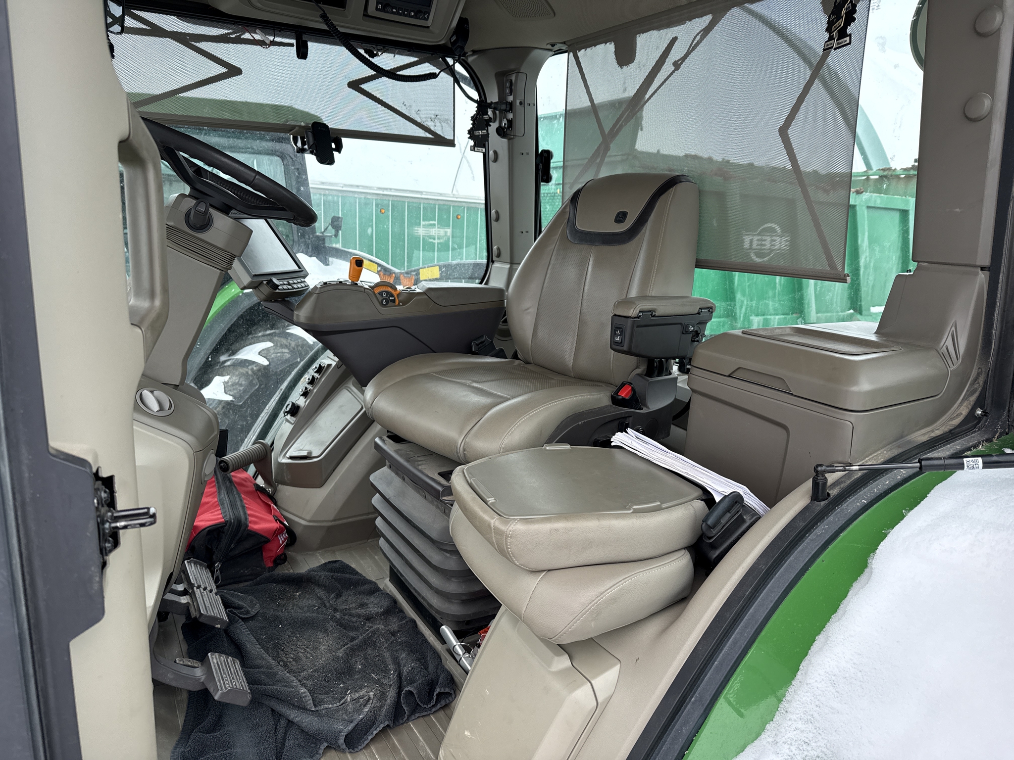 2023 John Deere 8R 410 Image 26