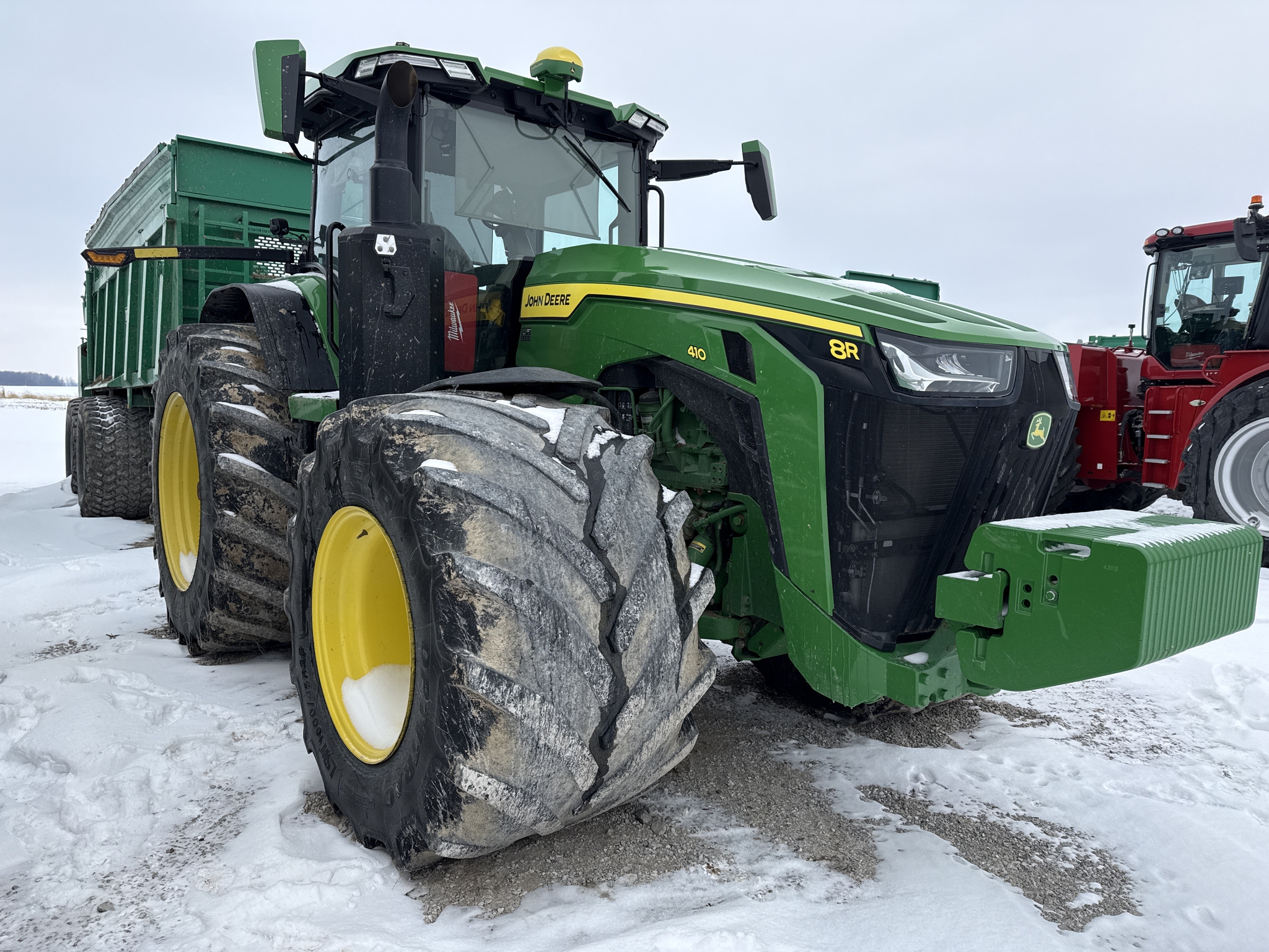 2023 John Deere 8R 410 Image 25