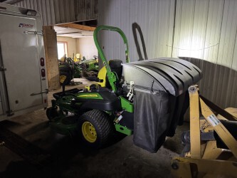 2021 John Deere Z945M EFI - Photo2