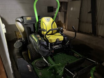 2021 John Deere Z945M EFI - Photo3