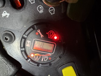 2021 John Deere Z945M EFI - Photo4