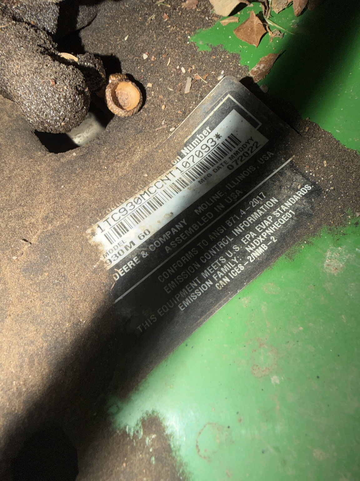 2022 John Deere Z930M Image 2