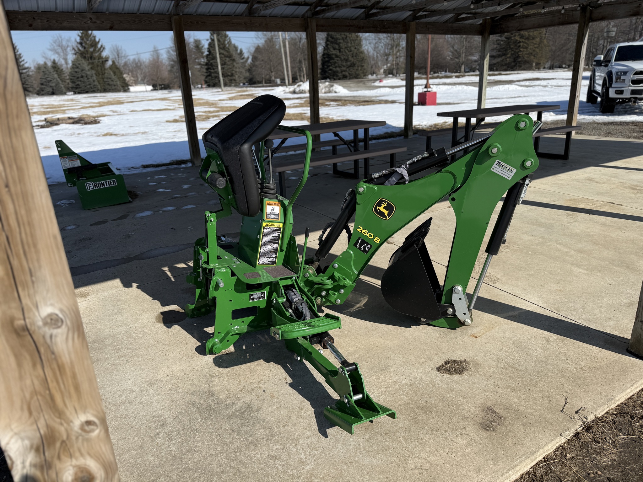 2019 John Deere 1025R Image 20