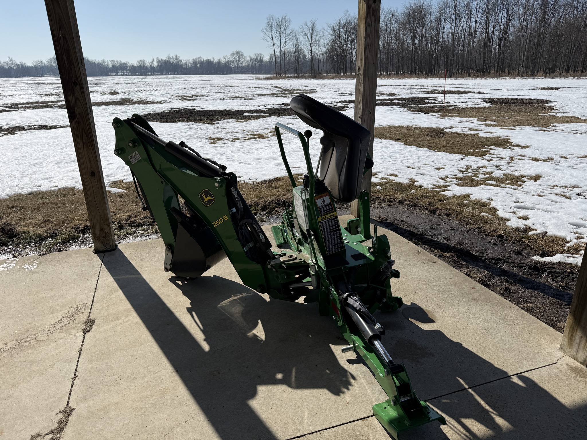 2019 John Deere 1025R Image 24