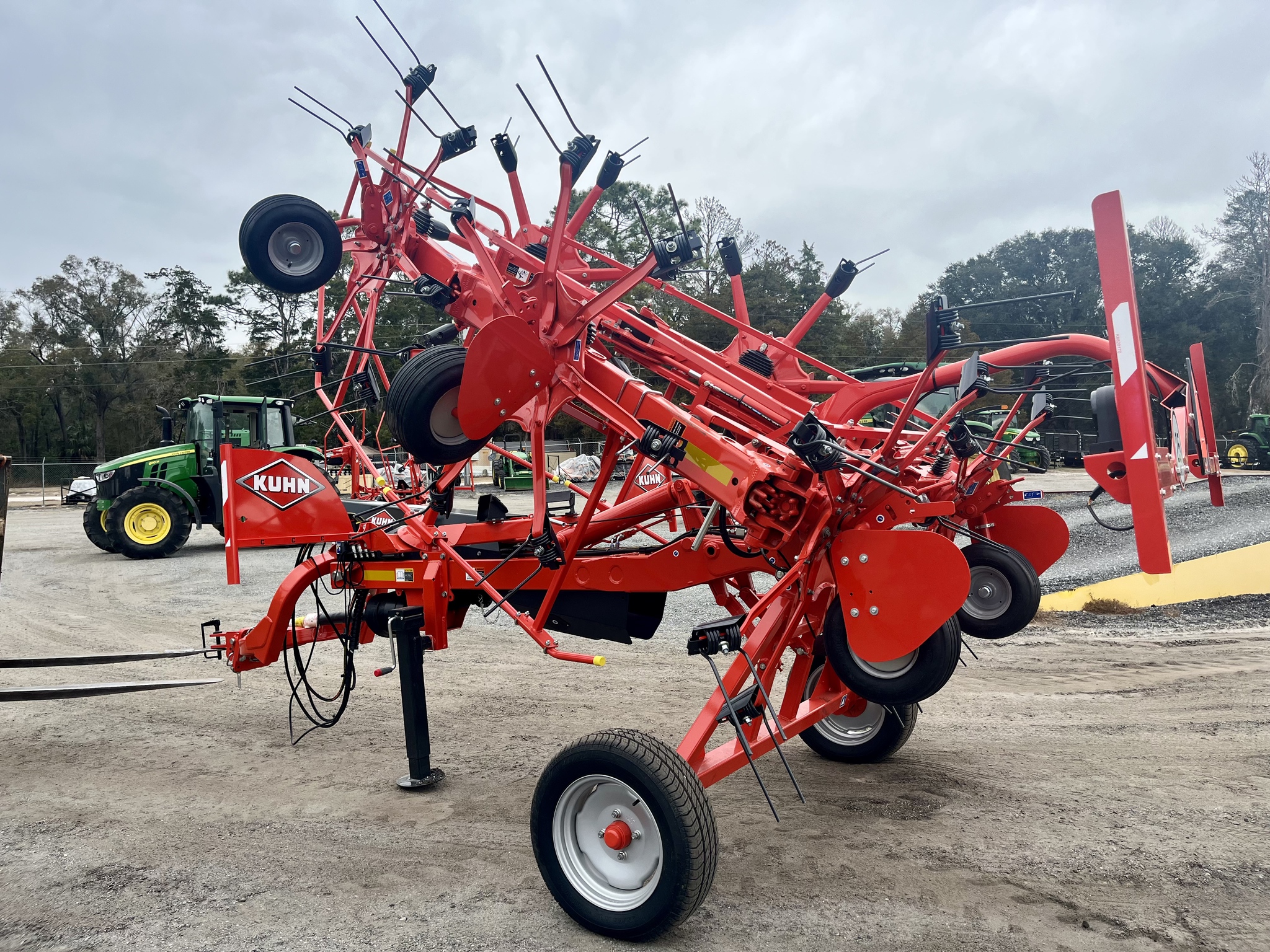 2026 Kuhn GF7803T Image 4