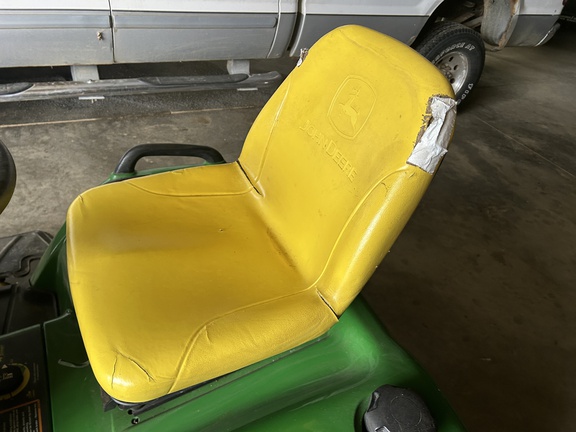 2012 John Deere X724 - Photo8