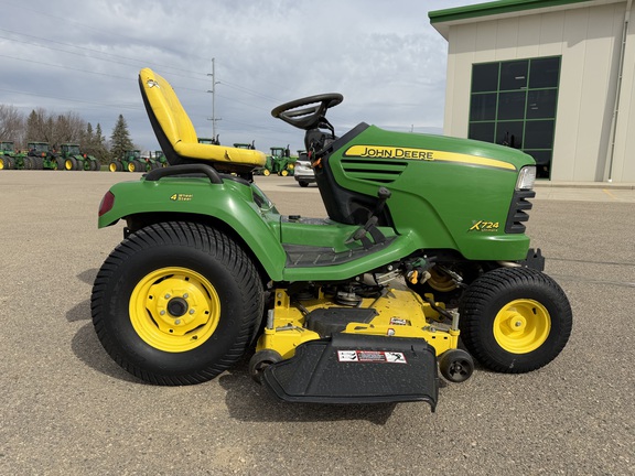 2012 John Deere X724 - Photo2