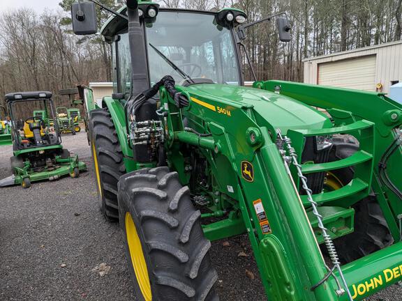 2023 John Deere 5125M