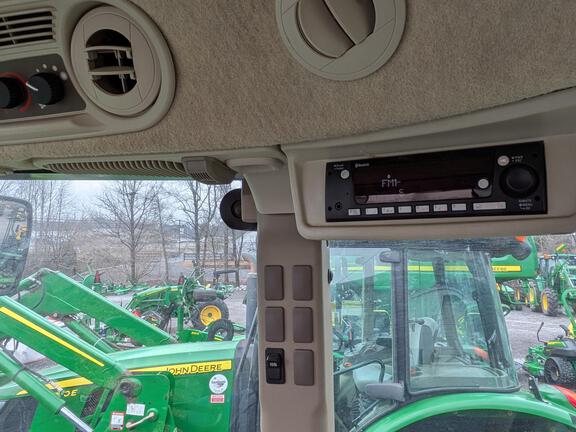 2023 John Deere 5125M