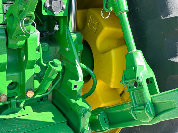 2020 John-Deere 8R 340