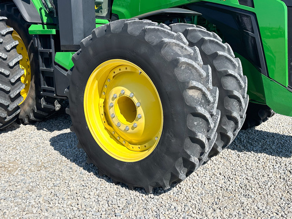 2020 John-Deere 8R 340