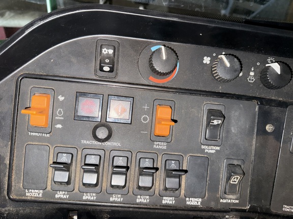 2003 John Deere 4710 - Photo12