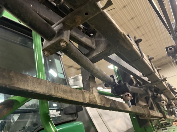 2003 John Deere 4710 - Photo32