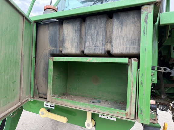 2003 John Deere 4710 - Photo29