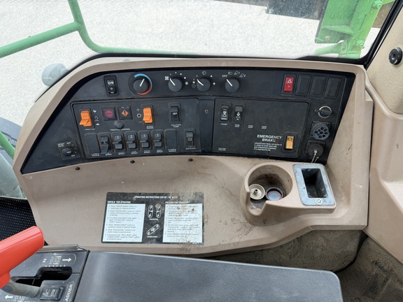 2003 John Deere 4710 - Photo47