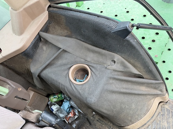 2003 John Deere 4710 - Photo44