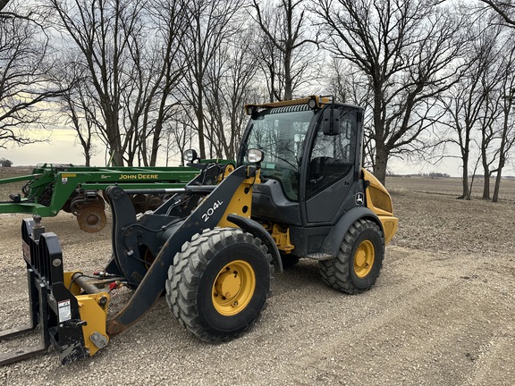 2019 John Deere 204L - Photo7
