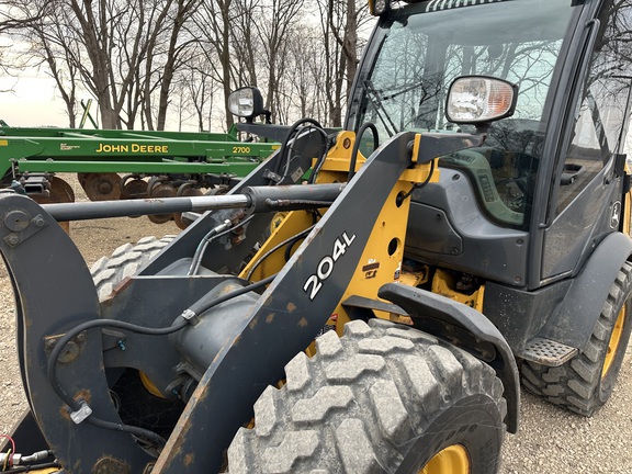 2019 John Deere 204L - Photo6