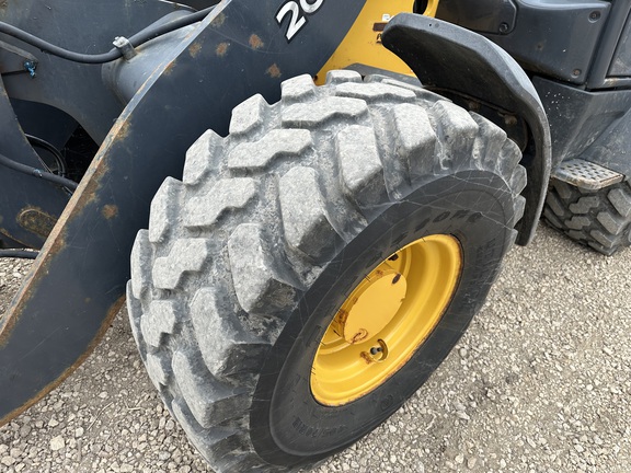 2019 John Deere 204L - Photo24