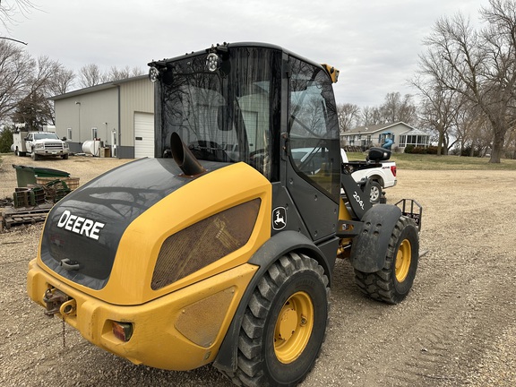 2019 John Deere 204L - Photo3