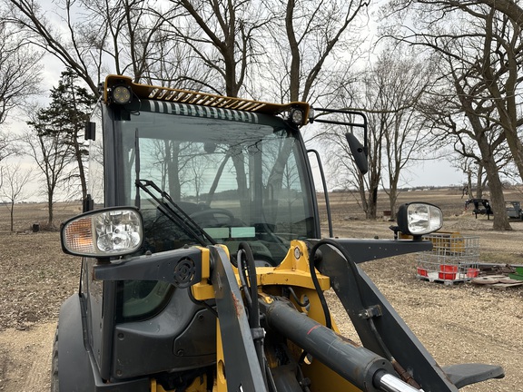 2019 John Deere 204L - Photo2