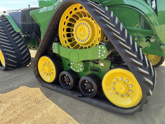 2025 John Deere 9RX 590 - Photo13