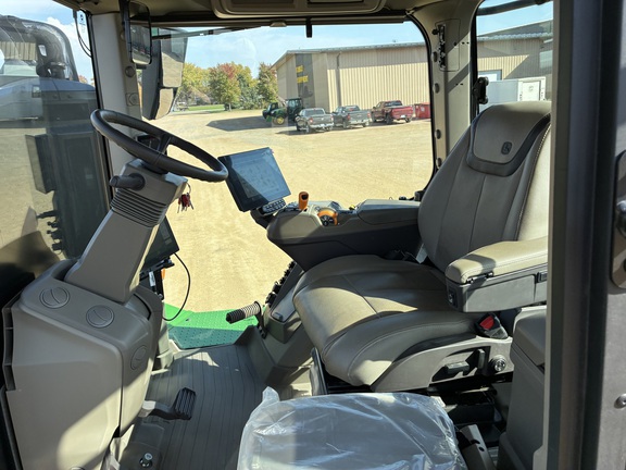 2025 John Deere 9RX 590 - Photo29