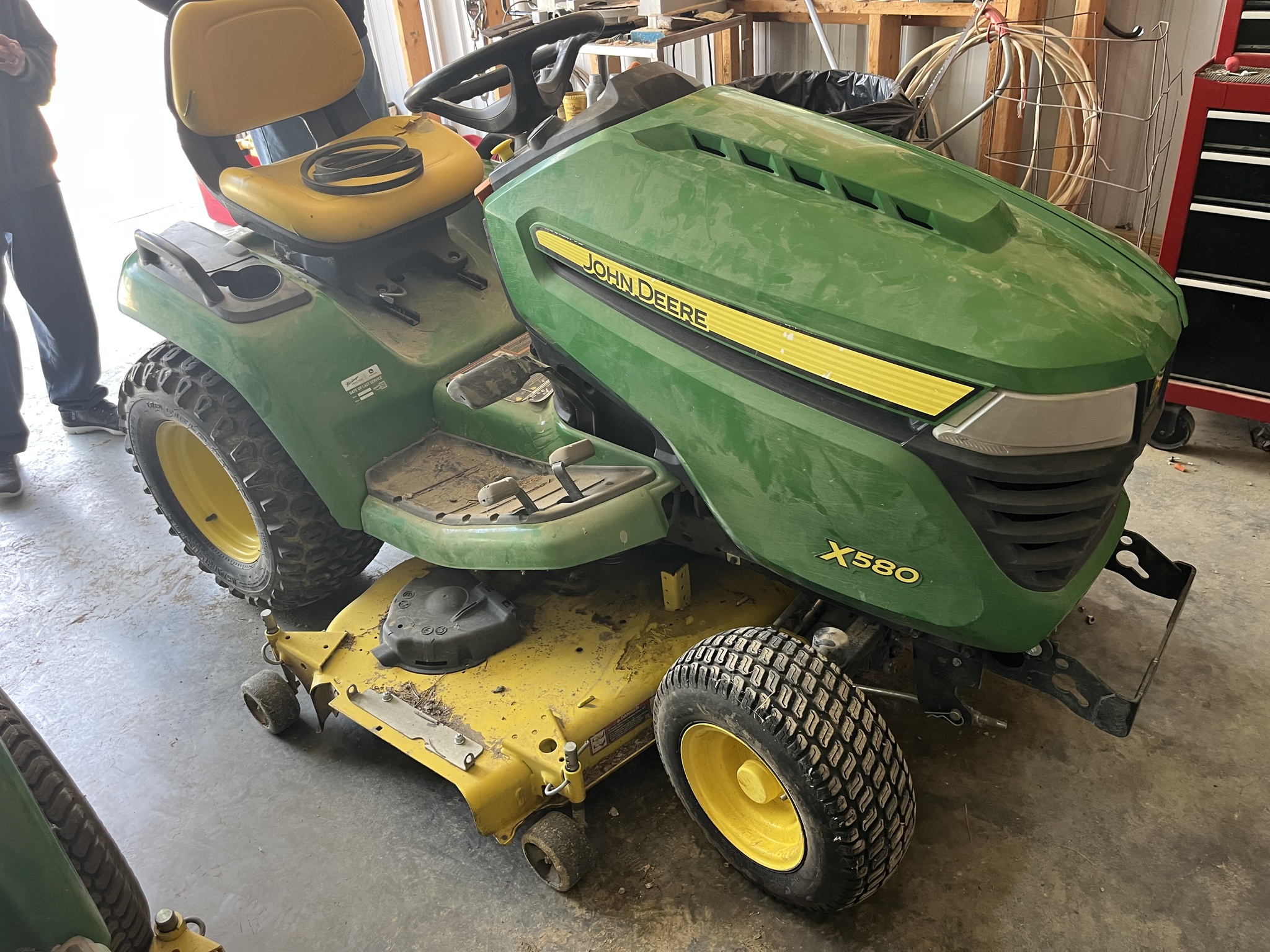  2016 John Deere X580 at Heritage Tractor in Nevada, MO