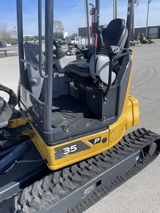 2024 John-Deere 35 P