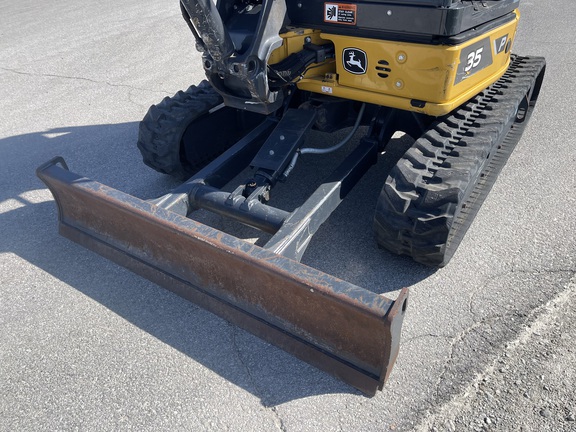 2024 John-Deere 35 P