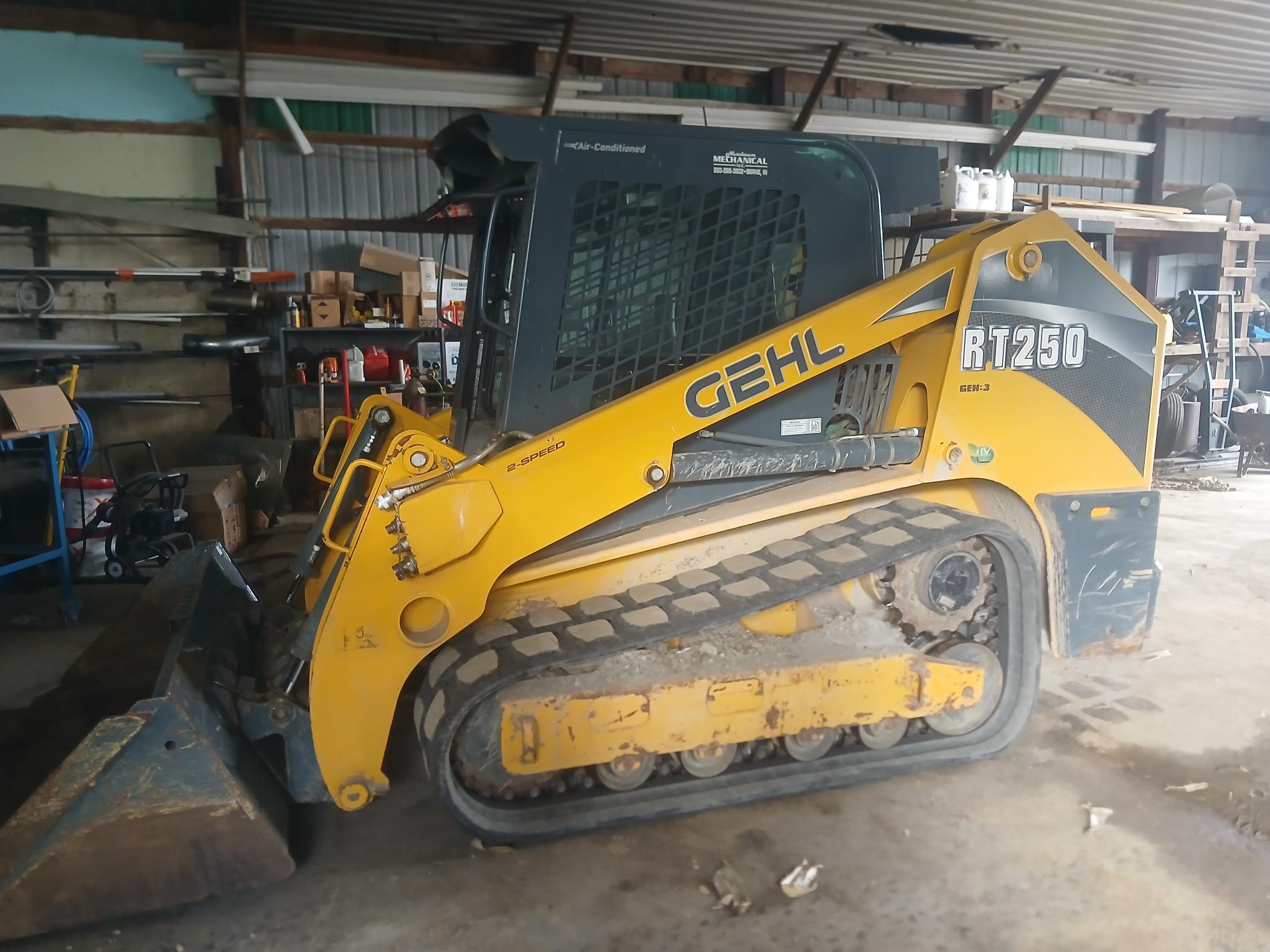2018 Gehl RT250 Image 1